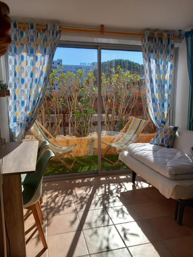 Appartement En Residence Avec Piscine Proche Mer Le Barcarès エクステリア 写真